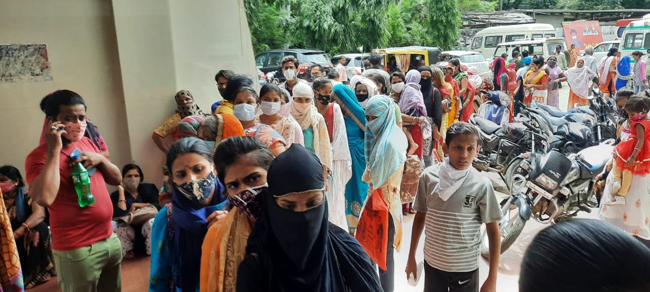 डेंगू-मलेरिया का कहर : जहरीले लार्वा पनपे, अब कोविड कंट्रोल रुम से डेंगू को करेंगे कंट्रोल 2 WhatsApp Image 2021 09 01 at 12.21.23 PM