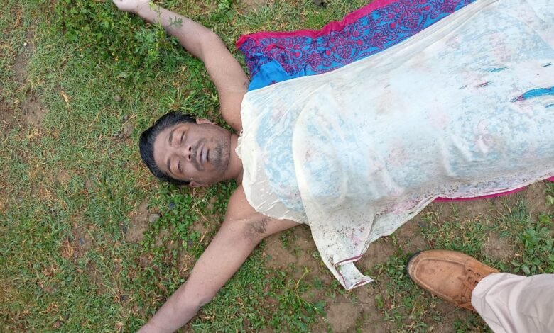 मझौली में नहाने गए युवक की बनी जल समाधि : 25 किमी दूर नहर में बह रहे लाश को ग्रामीणों ने पकड़ा 1 WhatsApp Image 2021 09 06 at 12.29.39 PM 1