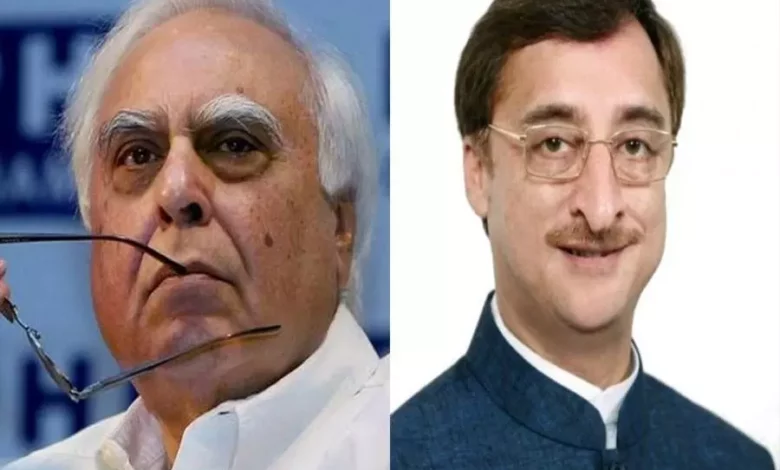 सिब्बल और तन्खा ने योगी को पत्र लिखा, प्रियंका की ‘गैरकानूनी गिरफ्तारी’ पर सवाल किए 1 1340267 cm