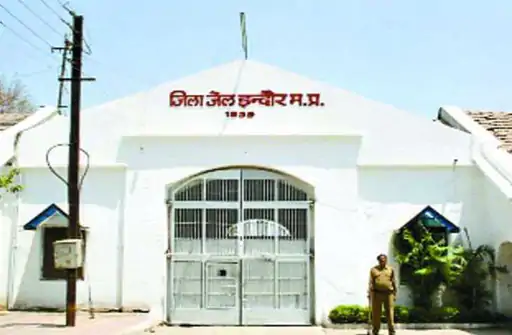 जेल में कैदियों के पास मिला मादक पदार्थ:सेंट्रल जेल अधीक्षक अचानक तलाशी लेने पहुंचीं, कुछ के पास रुपए भी बरामद; DG को देंगी रिपोर्ट 1 55 1634151949