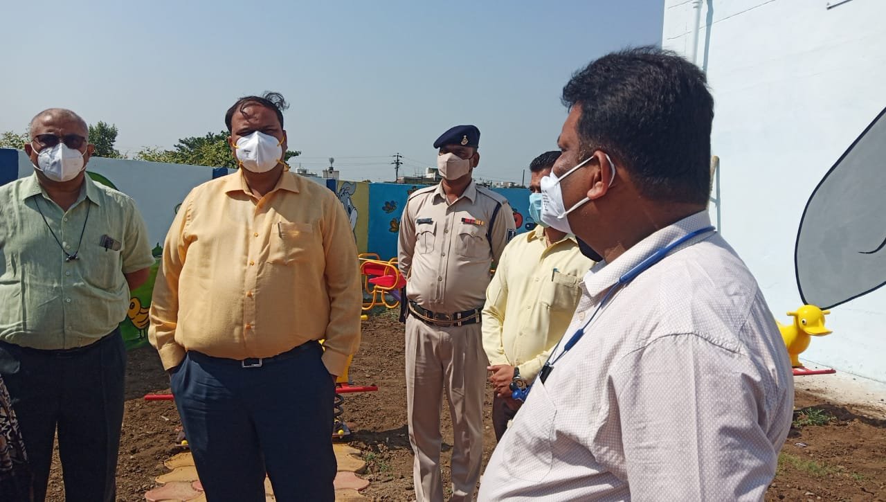 देश का पहला किड्स फ्रेंडली वैक्सीनेशन सेंटर जबलपुर में बना: बच्चों को वैक्सीनेशन के लिए जबलपुर में फुल तैयारी 2 WhatsApp Image 2021 10 14 at 13.40.19
