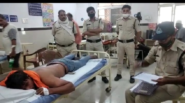 महाकौशल कॉलेज के छात्र को मारी बंदूक की बट : गाड़ी पार्क करने को लेकर बढ़ा विवाद, 20 हजार कैश, सोने की चैन भी लूटी 1 WhatsApp Image 2021 10 22 at 2.48.27 PM 1