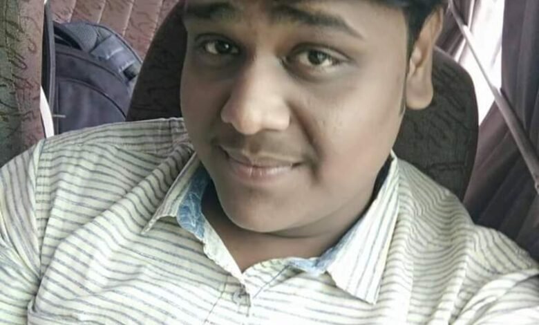 सुसाइड से पहले वॉट्सऐप स्टेटस : व्यापारी के बेटे ने की आत्महत्या 1 074bd8e5 1ac3 44bd 987a c1d431433984 1637121651