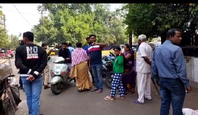 जबलपुर में दारु पीकर नाले में लुढ़का युवक : मौत 3 WhatsApp Image 2021 12 04 at 4.23.02 PM