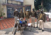 जैसवाल पैट्रोलपंप पर सुतली बम फेंकने वाले आरोपी पकड़े गये, पैट्रोल पंप में हुये विवाद को लेकर भयभीत करने के उद्देश्य से फेंका था सुतली बम 10 WhatsApp Image 2022 01 13 at 21.10.47