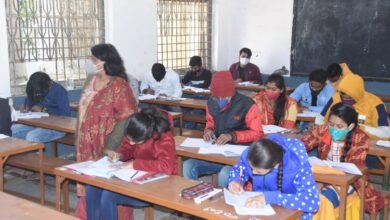 बोर्ड परीक्षा के पहले ही दिन सामने आई लापरवाही: गोरखपुर थाना पर नहीं पहुंचे कलेक्टर के प्रतिनिधि 7 IMG 20220217 WA0030