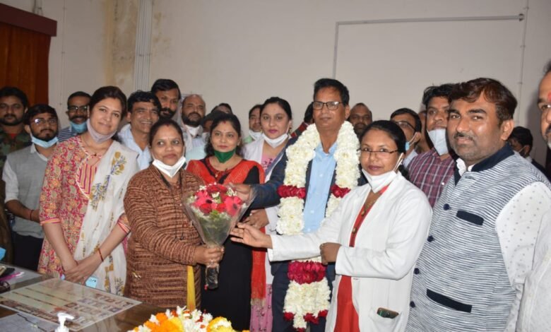 मेडिकल अधीक्षक का पहले सम्मान, फिर सुनाई समस्याएं 1 WhatsApp Image 2022 02 23 at 18.49.28 1
