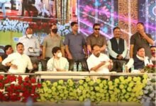 शिवराज के मंत्री पर सिंधिया का 'हाथ':सागर में भार्गव बोले- राजनीति में कोई भरोसा नहीं ...और भर आया गला; सिंधिया ने कहा- मरते दम तक साथ देंगे 15 11 5