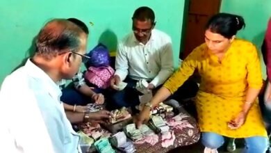 पंचायत सचिव निकला करोड़पति, घर पर ईओडब्ल्यू ने मारा छापा 6 13 1