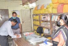 कलेक्टर का एक बार फिर विभागों का औचक निरीक्षण : आधा दर्जन अधिकारी-कर्मचारियों को शो-काज नोटिस के साथ एक दिन का वेतन काटने की कार्रवाई 10 IMG 20220426 WA0022 780x470 1