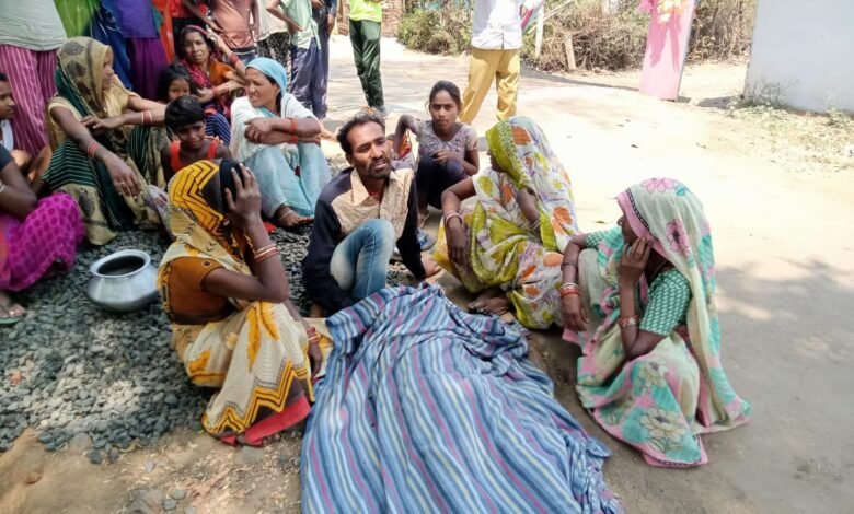 बससिया के नाले में समा गई महिला : संदिग्ध शव मिला, परिजनों ने कहा- बिना बताए गई थी, पुलिस जांच जारी 1 WhatsApp Image 2022 04 08 at 4.13.05 PM