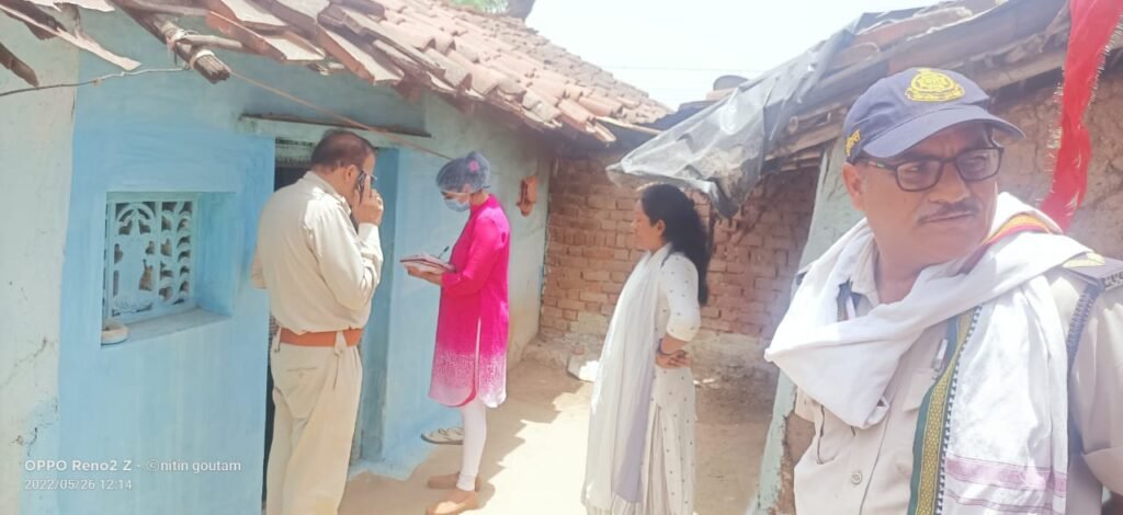 पनागर में चरित्र शंका को लेकर पत्नी की हंसिया से उतार दी गर्दन : मर चुकी पीडि़ता के शव के पास बैठकर दे रहा था गालियां, सनकी पति को पुलिस ने अभिरक्षा में लिया 2 WhatsApp Image 2022 05 26 at 12.41.50 PM 1