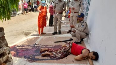 रांझी में पूर्व आर्मी जवान ने खुद को किया शूट : पत्नी, बच्चे रहते थे अलग, आंगन में मिला लहू से लथपथ शव, क्षेत्र में हड़कंप 7 WhatsApp Image 2022 05 28 at 10.58.20 AM