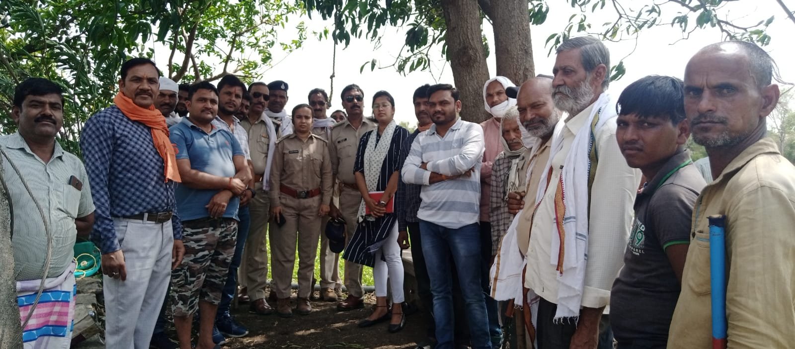 जबलपुर पाटन में तेंदुआ के हमले से तीन घायल : खेत में काम कर रही महिला और वृद्ध को मारा झपट्टा, टीम के सामने ही युवक को दबोचा 2 d1395c4b 3394 4ae5 a598 3169defa1534