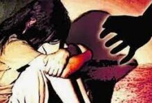 अधारताल में नाबालिग का अपहरण : मजदूरी करने गई थी माँ, वापस आई तो गायब मिली किशोरी, परिजनों का आरोप- लाड़ली को कोई युवक बहलाकर ले गया 10 download 1 3