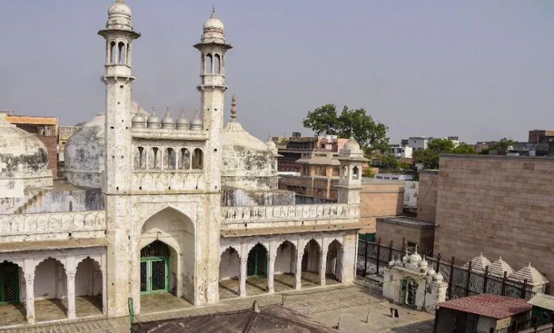 ज्ञानवापी मामले में अगली सुनवाई 26 मई को : कोर्ट ने सर्वे रिपोर्ट पर एक हफ्ते में आपत्तियां मांगीं 1 gyanvapi masjid 0 sixteen nine