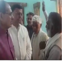 तीर्थयात्रियों की मौत पर फूट-फूटकर रोए 9 गांव, :9 चिताओं पर 9 दंपती; घरों में चूल्हे नहीं जले, बिना बैंड-बाजे निकली बारात 4 33 1