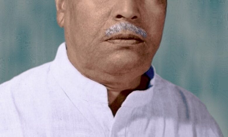 *जबलपुर के महापौर* *ज़मीनी आदमी दादा गुलाब चन्द गुप्ता जब जबलपुर के महापौर बने* 1 IMG 20220621 WA0035