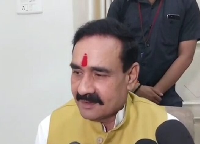 कांग्रेस की काठ की हांडी बार-बार नहीं चढ़ती : गृह मंत्री नरोत्तम मिश्र देखें पूरा वीडियो..... 1 WhatsApp Image 2022 06 02 at 11.54.17 AM