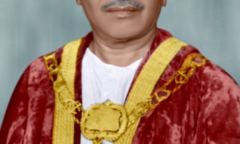 जबलपुर के महापौर- जन आंदोलन के प्रणेता डा. के. एल. दुबे पांच पार्षदों के सहारे चुने गए महापौर 1 bd66a85e 103c 448c 8f68 98a651adab3c