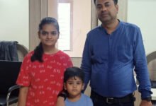 CBSE Result आइशी ने 97 प्रतिशत, इंजला खान को मिले 98.6 प्रतिशत अंक .... देखे.. वीडियो... 10 10 12