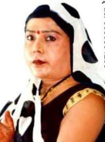 कटनी जिला पंचायत चुनाव में बड़ा उलटफेर क्षेत्र क्रमांक 9 में सदस्य पद के लिए किन्नर माला मौसी जीत तय 1 IMG 20220710 WA0000
