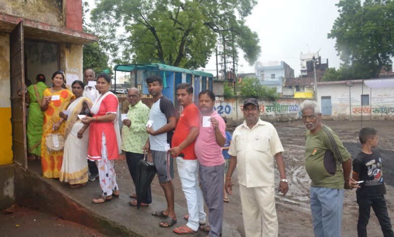 जबलपुर नगर परिषद चुनाव : पाटन मझौली कटंगी और शहपुरा सुबह 9:00 बजे तक 17% मतदान 1 WhatsApp Image 2022 07 06 at 11.51.46 AM