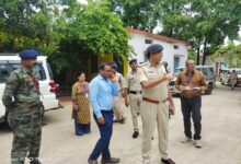 नगरीय परिषद चुनाव : कलेक्टर, एसपी ने लिया जायजा, कर्मचारियों को दिए निर्देश 10 WhatsApp Image 2022 07 13 at 4.29.11 PM