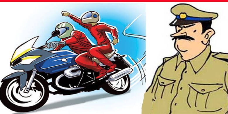 जबलपुर शो रुम में चोरी : कैश काउंटर से 75 हजार सहित लेपटॉप ले उड़े शातिर चोर, सीसीटीव्ही फुटेज खंगाल रही पुलिस 1 images 16
