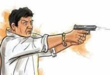 सिविल लाइन में दो गुटों में संघर्ष : चाकूबाजी कर कट्टे से फायरिंग 10 download 6 2