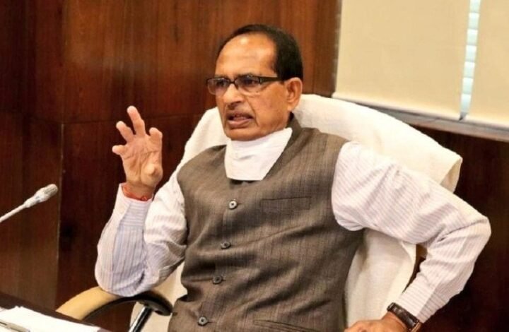 मध्यप्रदेश : जबलपुर यूरिया सप्लाई में गड़बड़ी पर मुख्यमंत्री के निर्देश, FIR कर गिरफ्तार करें 1 02efa62ab89a2eae7a54ed6724b24a8f original