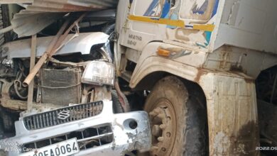 JABALPUR NEWS-संजीवनी नगर में बड़ा हादसा टला :कॉलोनी में घुस गया बेलगाम डंपर ;अनेक मकान और दुकान- कार हुए क्षतिग्रस्त ... वीडियो... देखें.... 8 14 2