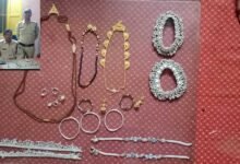 कर रहा था दयोदय ट्रेन का इंतजार चोर ने कर दिया बैग पार 6 घंटे के अंदर आरोपी गिरफ्तार 180000 का मसूर का जप्त 11 51