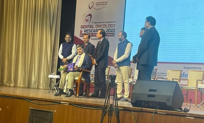 अहमदाबाद में डाॅक्टर राजेश धीरावाणी का सम्मानः 40 साल की बेहतर सेवाओं को देखकर न्यूयार्क के डाॅक्टर ने किया सम्मानित 1 88888