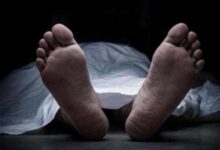 वीआईपी गेट के सामने मृत मिला अज्ञात वृद्ध : रेलवे स्टेशन में हड़कंप 11 1097147 jharkhand