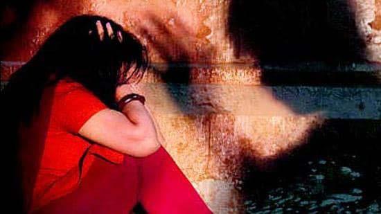 गजब जबलपुर पुलिस, रेपेस्ट और लुटेरे की आवाज सुनकर दबोचा : असिस्टेंट महिला प्रोफेसर से दुराचार के बाद 14 लाख हड़पे गए थे 1 8015643f971ac51b36511d20d8b9e9fc
