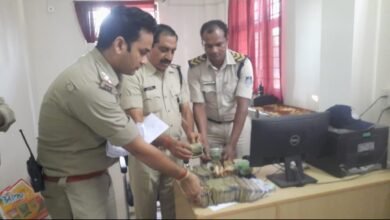 मदनमहल में क्राइम ब्रांच ने पकड़ा 11 लाख का ऑनलाइन सट्टा : शनि नागपाल सहित साथियों को पुलिस ने दबोचा 6 Screenshot 2022 10 12 16 23 24 877 com.whatsapp