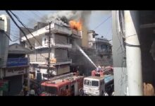 तुलराम चौक के तलघर वाला शो रुम में लगी भीषण आग : लाखों का माल जलकर खाक ..देखें पूरा वीडियो.... 17 Screenshot 2022 10 20 11 08 56 283 com.whatsapp