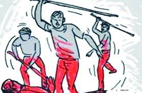 अजगर की गुलामी करता हो...अब जान से जाओगे और फोड़ दिया सिर : युवक अस्पताल में भर्ती 7 images 61