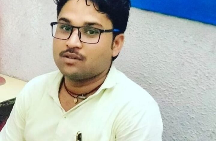 बेलखेड़ा में बाइक सवार युवक को लोडिड वाहन ने रौंदा : बुझ गया घर का चिराग, क्षेत्र में हड़कंप 1 IMG 20221127 143718