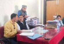 आरटीओ लिपिक दो एजेंटों के साथ 96 हज़ार रुपए रिश्वत लेते गिरफ़्तार आरटीओ कार्यालय में लोकायुक्त की कारवाई 10 ae594163 7e83 4d71 a63b 88f0444ad231