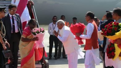 राष्ट्रपति द्रौपदी मुर्मु का जबलपुर डुमना विमानतल पर स्वागत 6 d3def746 3185 49c7 aef5 bd5ac61d01d3