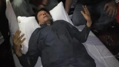 imran khan injured sixteen nine