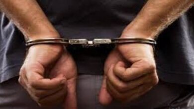 कुख्यात आरोपी चूहा को पुलिस ने चाकू सहित दबोचा : अनेक मामलों में है एफआईआर, गांव में काट रहा था फरारी 9 16 06 2021 16pth1003r c .5 21744037 223113 1 1