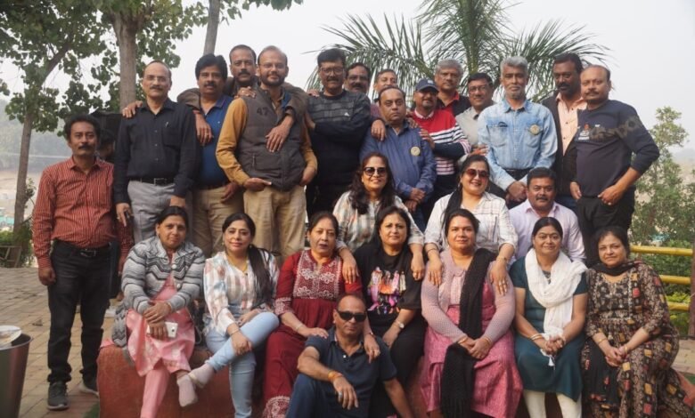 मांटेसरी स्कूल 78 का दो दिवसीय पुनर्मिलन समारोह का समापन हुआ भावुक क्षणों में 1 d9f7c932 7969 4d06 a009 c0a27f570b42