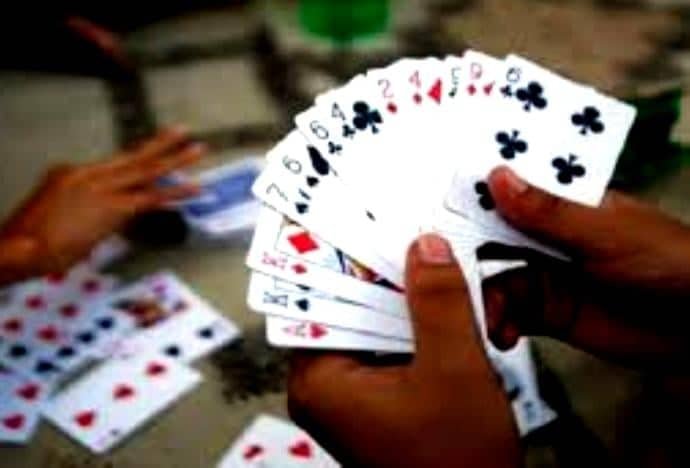रांझी में स्कूल के पास चल रहा जुआफड़ : 8 जुआडिय़ों से 12 हजार रुपये जब्त 1 955410095555