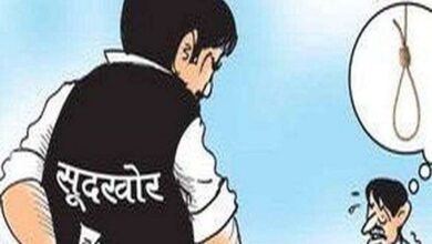 हनुमानताल में सूदखोर से प्रताडि़त युवक ने खाया जहर : 50 हजार के एवज में 9 लाख देने के बाद भी मांग रहा था रुपये 10 orig soodkhor16561455441665416458 1676058229