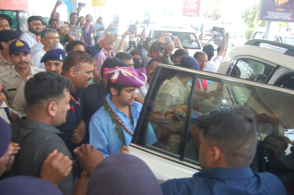 febc50f2 c1ee 420f adc1 0c02302f518b