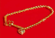 how to clean gold jewelry at home 93845798