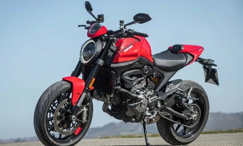 Ducati Monster SP मार्केट मे आ रही है फिर एक जबरदस्त स्टाइलिश और दमदार इंजन के साथ जाने इसकी कीमत और खासियत 1 Ducati Monster SP मार्केट मे आ रही है फिर एक जबरदस्त स्टाइलिश और दमदार इंजन के साथ जाने इसकी कीमत और खासियत
